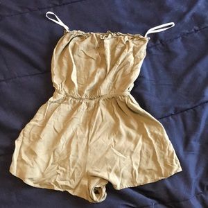 Army green romper